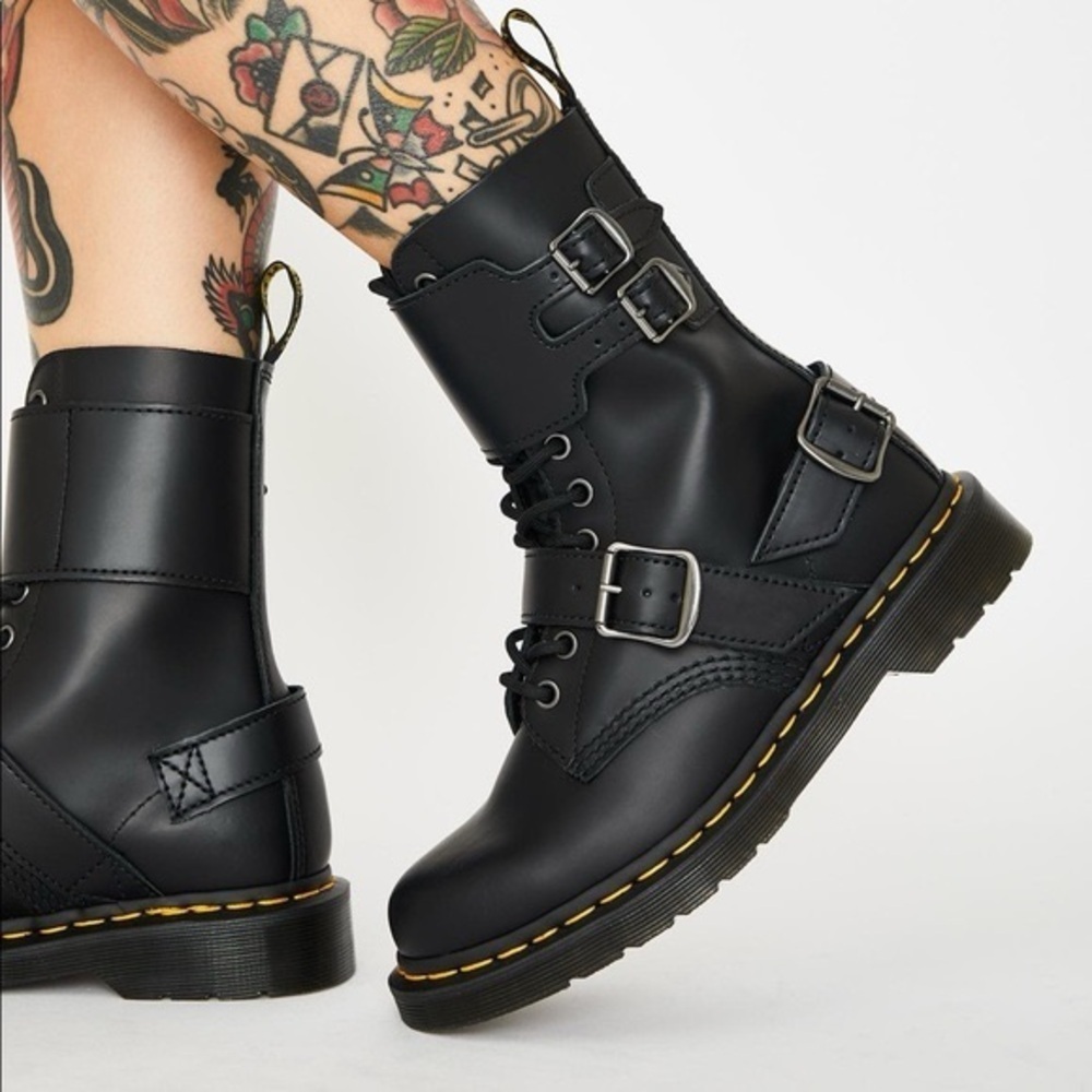 Dr. Martens NEW 1490 Joska Smooth Harness Black Lace Up 10 Eyelet Combat Boot
